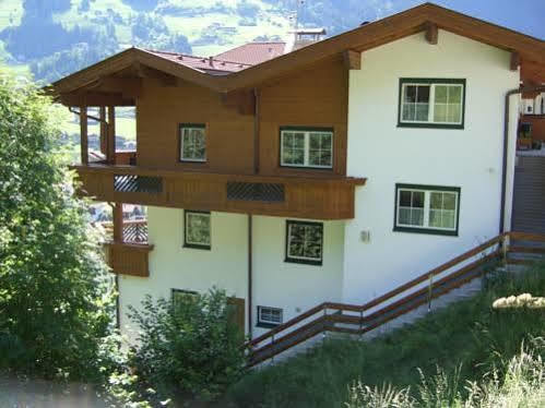 Ferienwohnung Sonnentraum Хайнценберг Екстериор снимка